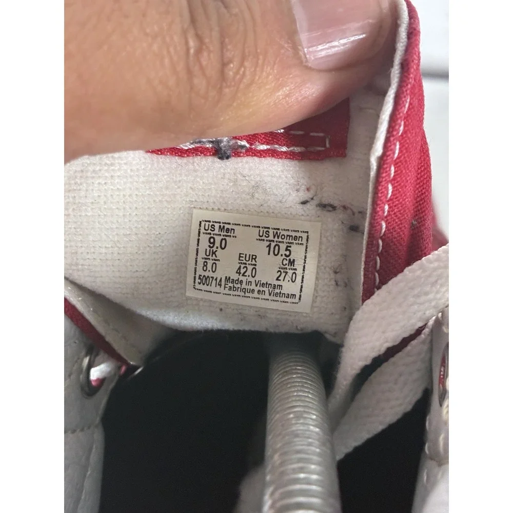 Men's Sk8 Hi Vans Red Canvas Shoes Size 9 Shoes